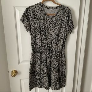 Old Navy Short Sleeve Leopard Print Dress, Size Large